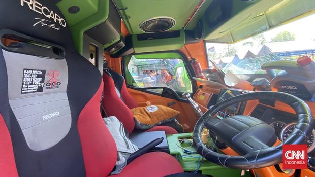 Modifikasi Mitsubishi Fuso Canter