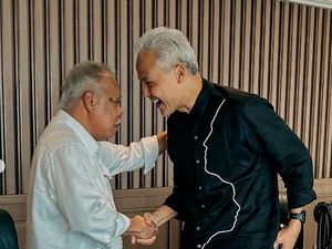 Ganjar soal Foto Pelukan dengan Basuki: Tanya-tanya Politik Infrastruktur
