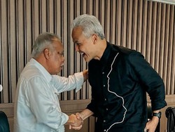 Ganjar soal Foto Pelukan dengan Basuki: Tanya-tanya Politik Infrastruktur