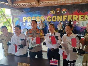 Pemilik Jembatan Kaca The Geong Limpakuwus yang Pecah Jadi Tersangka! Pemilik Jembatan Kaca The Geong Limpakuwus yang Pecah Jadi Tersangka!