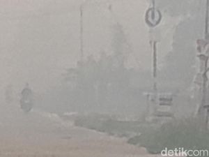 Biang Kerok Kabut Asap Pekat Kepung Lagi Palembang Pagi Ini Biang Kerok Kabut Asap Pekat Kepung Lagi Palembang Pagi Ini