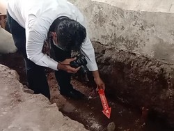 Granat Nanas Aktif Ditemukan di Area Makam Mbah Ratu Ayu Pasuruan