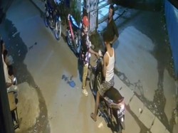 Heboh Pria di Medan Terekam CCTV Diduga Edarkan Sabu di Depan Rumah Warga