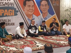 Relawan Pagi Resmikan Posko, Pede Prabowo-Gibran Menang 1 Putaran