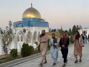 Afghanistan Resmikan Replika Dome of the Rock Kapasitas 350 Jemaah Afghanistan Resmikan Replika Dome of the Rock Kapasitas 350 Jemaah