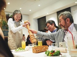 Restoran Ini Sengaja Berikan Pesanan Makanan yang Salah ke Pengunjung