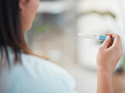 Buat Pejuang Garis Dua, Kebanyakan Makan Manis Bisa Bikin Sulit Hamil