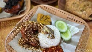 Huaah! Pedasnya Nasi Tempong Hidden Gem di Kelapa Gading