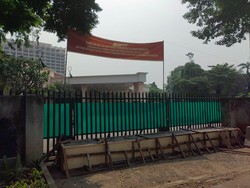 Mau Bongkar Beton yang Blokir Hotel Sultan, KSPSI: Itu Ilegal!