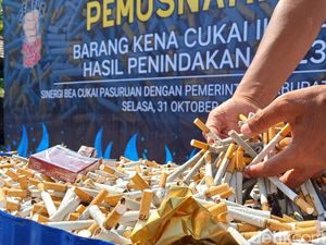 Bea Cukai Pasuruan Musnahkan Barang Bukti Senilai Rp 4 M Bea Cukai Pasuruan Musnahkan Barang Bukti Senilai Rp 4 M