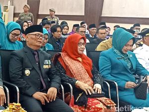 Muslimin Bando Titip Pengembangan Sektor Pariwisata ke Pj Bupati Enrekang Muslimin Bando Titip Pengembangan Sektor Pariwisata ke Pj Bupati Enrekang