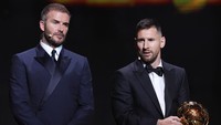 Momen Messi Terima Ballon dOr Nomor 8 dari Bos Beckham