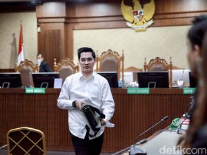 Mengemuka di Sidang Makelar Perkara, Transaksi Haram di Gedung MA Mengemuka di Sidang Makelar Perkara, Transaksi Haram di Gedung MA
