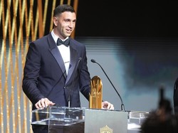 Sempet Ngeledek, Martinez Kini Jagokan Mbappe Raih Ballon dOr