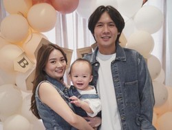 Fendy Chow Tawarkan Jasa Babysitter, Stella Cornelia Pilih Urus Anak Sendiri