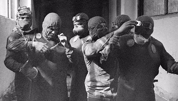 Foto Ini Terlihat Biasa Sampai Mengetahui Cerita Suram di Baliknya