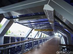 JPO Klender Selesai Dibangun, Sudah Bisa Digunakan Warga