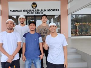 KJRI Johor Bahru Sebut 5 orang WNI Terdampar di Malaysia adalah Nelayan KJRI Johor Bahru Sebut 5 orang WNI Terdampar di Malaysia adalah Nelayan