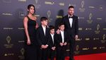 Senyum Messi di Karpet Merah Ballon dOr 2023