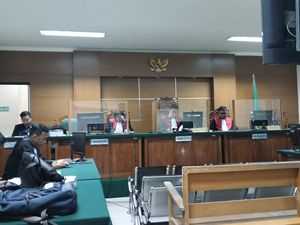 Victory Jerzon Divonis 7 Tahun Bui Secara In Absentia di Korupsi JLS Cilegon