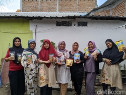 Kisah Maulida, Berhenti Jadi Guru demi Bangun Bale Mpaq