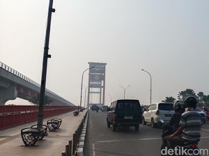 Dampak Kabut Asap, Masuk Sekolah di Palembang Masih Jam 09.00 WIB