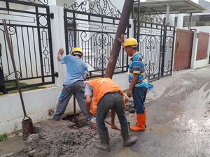 Begini Cara Mengajukan Pemindahan Tiang Listrik Beserta Biayanya Begini Cara Mengajukan Pemindahan Tiang Listrik Beserta Biayanya