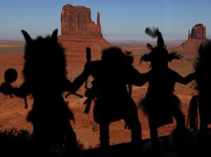 Pesona Monument Valley, Taman Suku Navajo di Arizona Pesona Monument Valley, Taman Suku Navajo di Arizona