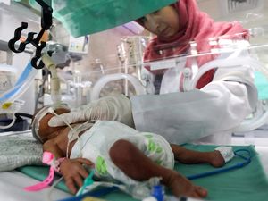 Stok Listrik Menipis, Ratusan Bayi Prematur di Gaza Bisa Meninggal dalam Hitungan Detik