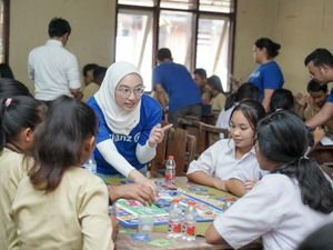 Potret Upaya Meningkatkan Literasi Keuangan Berkelanjutan