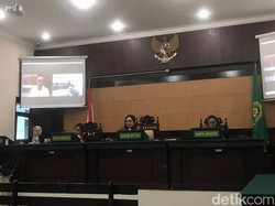 Sopir Truk Tangki Tabrak 15 Penonton Karnaval Pacet Didakwa 2 Pasal Berlapis