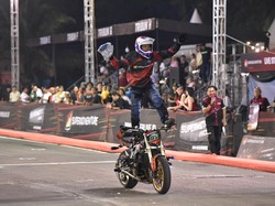 Supermoto Race 2023 Seru di Dalam dan Luar Lintasan