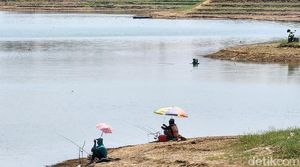 Destinasi Sederhana Namun Pemasukan ke Warungnya Luar Biasa