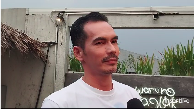 Kabar Terkini Artis dari InsertLive : Rumah Digeruduk Petugas Berseragam, Atalarik Syach: Saya Dizalimi