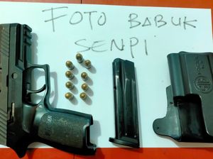 Terkuak 2 Siswa SMA Jual Senpi Milik Anggota Polda Sulteng Rp 2 Juta Terkuak 2 Siswa SMA Jual Senpi Milik Anggota Polda Sulteng Rp 2 Juta
