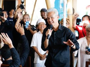 Ganjar Ajak Mahasiswa Terjun ke Politik, Bicara Etika-Moral Ganjar Ajak Mahasiswa Terjun ke Politik, Bicara Etika-Moral