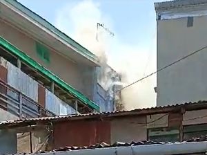 Kebakaran Rumah Warga di Pampang Raya Makassar, Damkar Menuju Lokasi