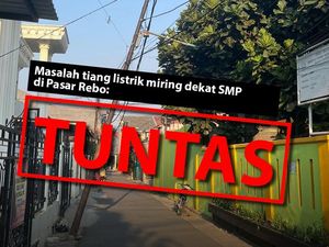 Before-After Penanganan Tiang Listrik Miring Dekat SMP di Pasar Rebo Before-After Penanganan Tiang Listrik Miring Dekat SMP di Pasar Rebo