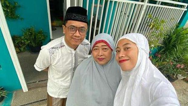 Megawati Hangestrip