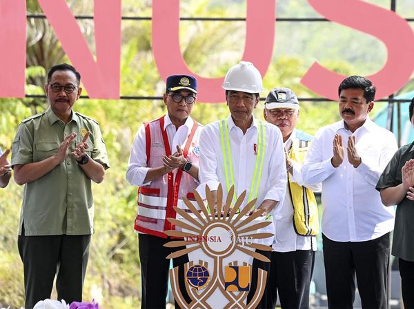 Momen Jokowi Groundbreaking Bandara IKN