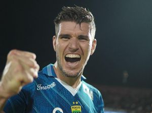 Nick Kuipers Tak Sabar Panaskan Mesin Persib Nick Kuipers Tak Sabar Panaskan Mesin Persib