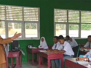 Sosok Norma Yanti, 2 Bulan Jadi Guru Pulau Terluar Langsung Torehkan Prestasi