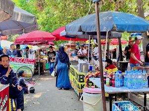 Upaya Pemkot Menata PKL di Bandung