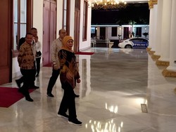 Bahlil & Rosan Bertemu Khofifah Jelang Pengumuman TKN Prabowo-Gibran