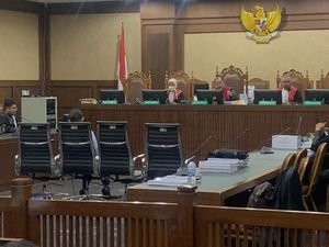 Dituntut 15 Tahun Penjara, Johnny G Plate Ngotot Tak Bersalah