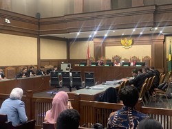 Johnny G Plate Bantah Raup Rp 17 Miliar dan Merasa Terzalimi