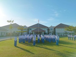 PPDB SMA Unggulan CT Arsa Foundation Sukoharjo, Sekolah Gratis Berasrama