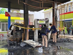 Kebakaran SPBU Sukabumi Padam, Dipasangi Garis Polisi-Tutup Operasional