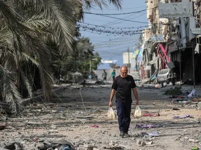 Potret Warga Gaza Berjuang Hidup di Tengah Gempuran Bom Israel