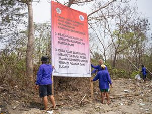 Warga Sidakarya Ramai-ramai Tagih Janji Akses Jalan ke Pantai